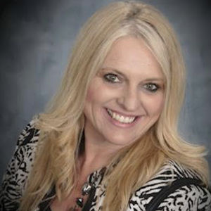 Meet your Posher, Gina